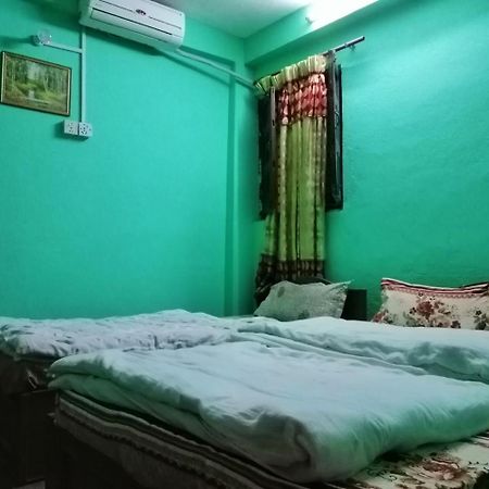 Anmol Guest House Katmandou Extérieur photo